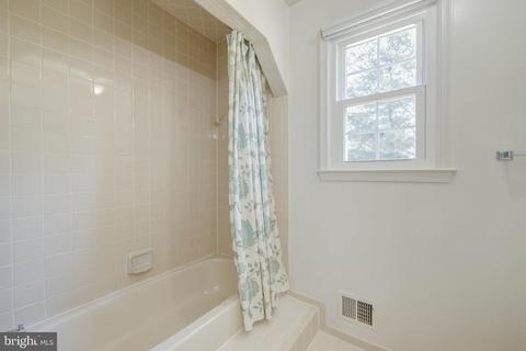 14613 Silverstone Dr, Silver Spring, MD 20905 photo 40