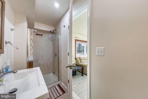 11606 Highview Ave, Silver Spring, MD 20902 photo 31