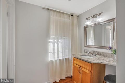14616 Sandy Ridge Rd, Silver Spring, MD 20905 photo 15