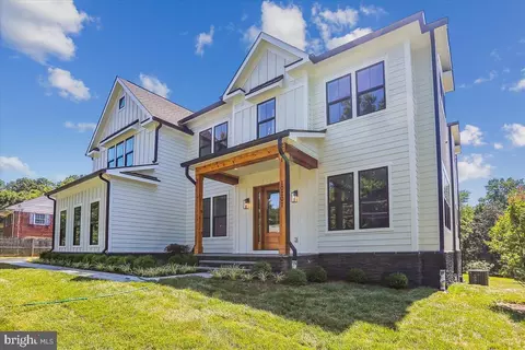 10201 Gary Rd, Potomac, MD 20854