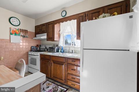 10302 Gardiner Ave, Silver Spring, MD 20902 photo 9