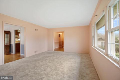 2311 Solmar Dr, Silver Spring, MD 20904 photo 8