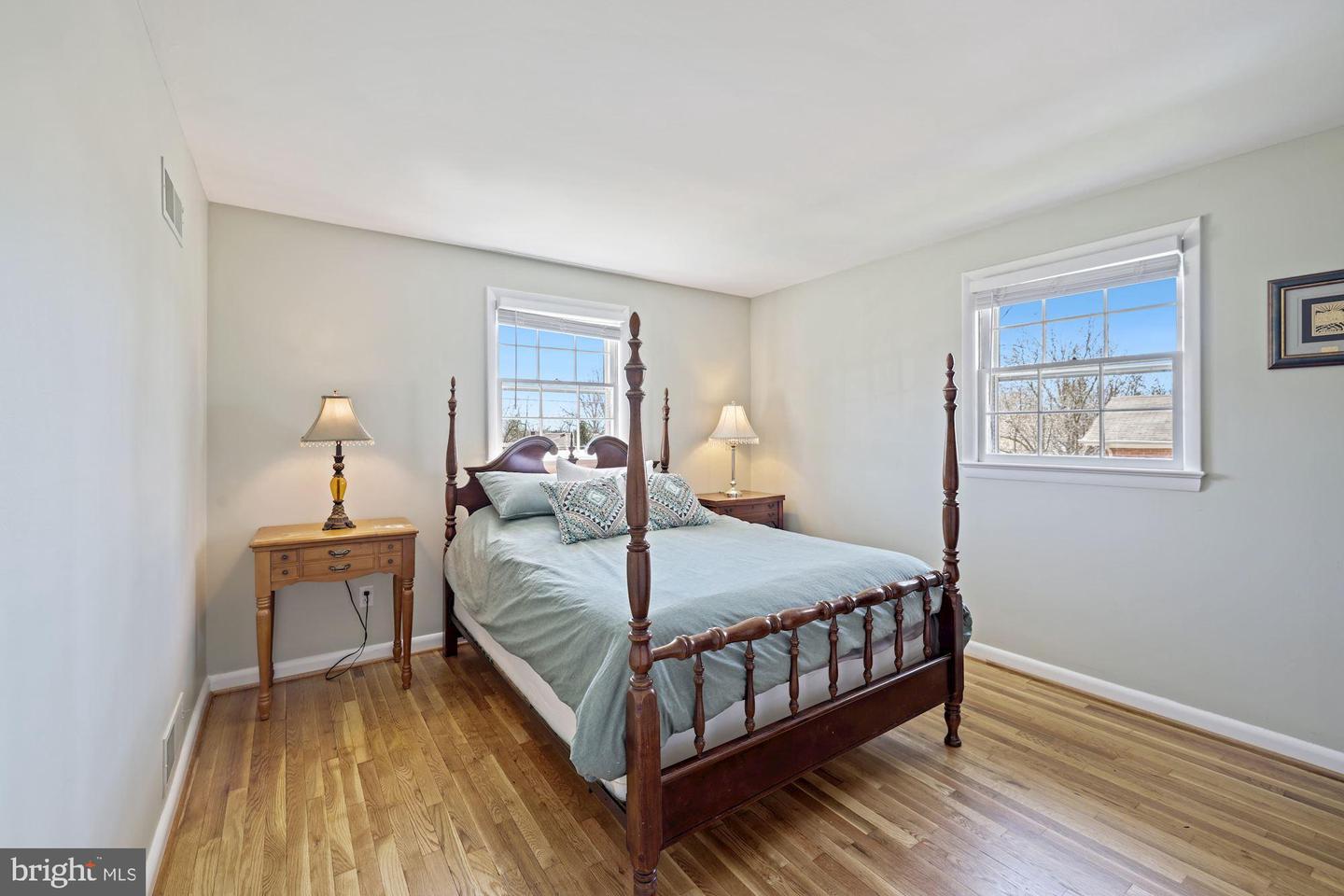 1118 Cresthaven Dr, Silver Spring, MD 20903 photo 35
