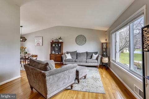 13126 Fernedge Rd, Silver Spring, MD 20906 photo 3