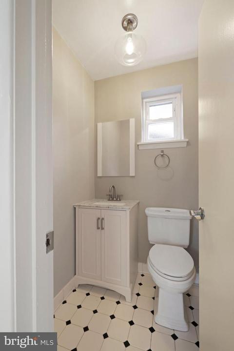 12805 Crisfield Rd, Silver Spring, MD 20906 photo 15