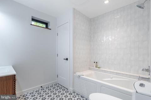 34 Ritchie Ave, Silver Spring, MD 20910 photo 46