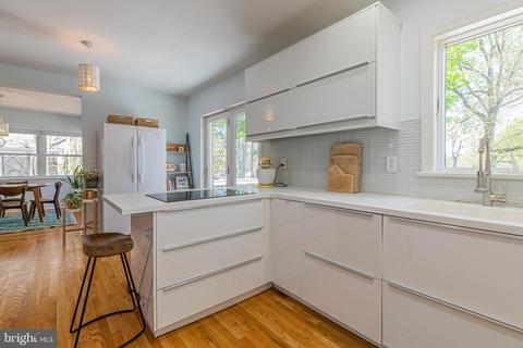 9013 Sudbury Rd, Silver Spring, MD 20901 photo 19
