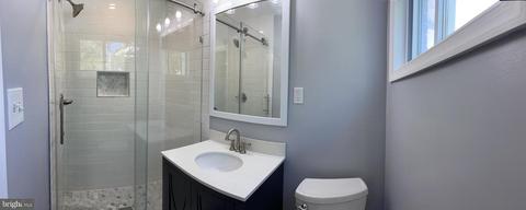 11509 Yates St, Silver Spring, MD 20902 photo 9