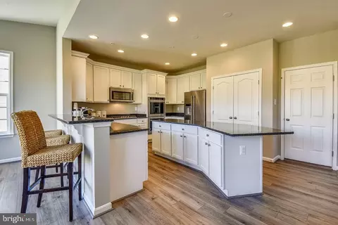 11029 Locust Dr, Damascus, MD 20872 photo 7