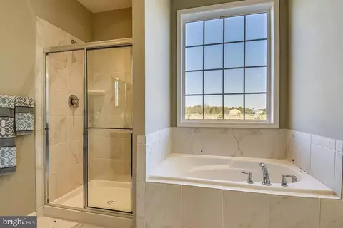 11029 Locust Dr, Damascus, MD 20872 photo 10