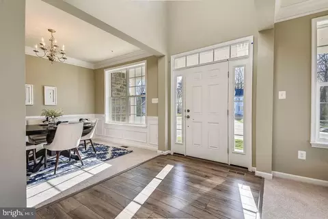 11029 Locust Dr, Damascus, MD 20872 photo 2