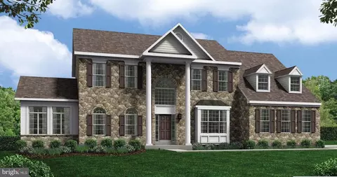 11025 Locust Dr, Damascus, MD 20872