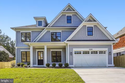 3308 Winnett Rd, Chevy Chase, MD 20815