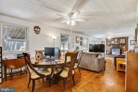 15104 Timberlake Dr, Silver Spring, MD 20905 photo 8