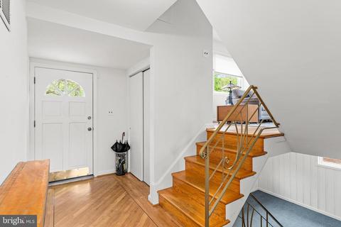 4005 Adams Dr, Silver Spring, MD 20902 photo 5