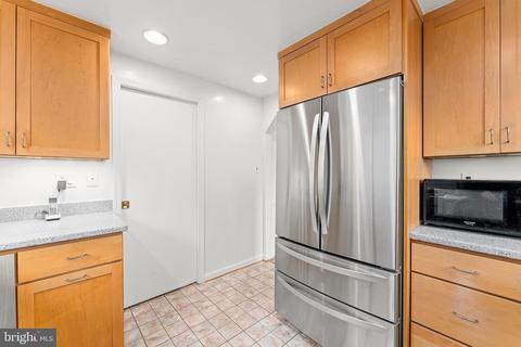 4005 Adams Dr, Silver Spring, MD 20902 photo 14