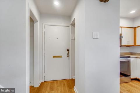 912 S Belgrade Rd, Silver Spring, MD 20902 photo 4