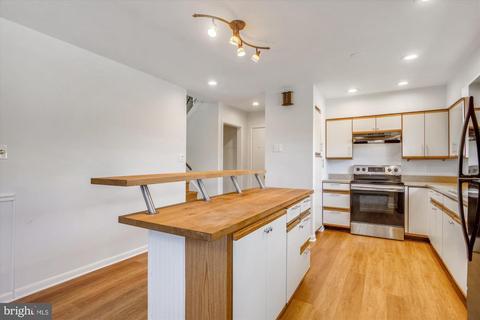 912 S Belgrade Rd, Silver Spring, MD 20902 photo 7
