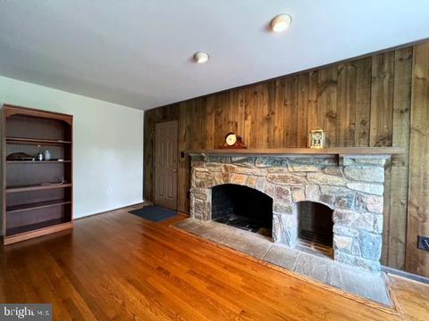 212 Farmgate Ln, Silver Spring, MD 20905 photo 12