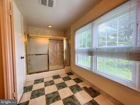 212 Farmgate Ln, Silver Spring, MD 20905 photo 19