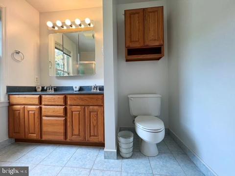 212 Farmgate Ln, Silver Spring, MD 20905 photo 23