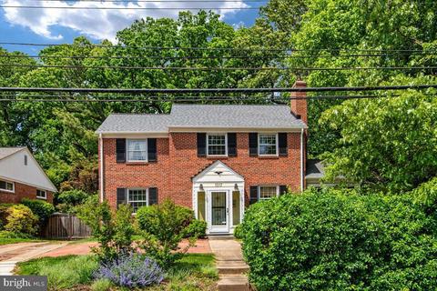 1517 Forest Glen Rd, Silver Spring, MD 20910 photo 1