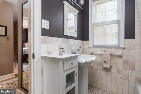 1517 Forest Glen Rd, Silver Spring, MD 20910 photo 33