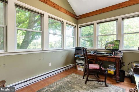 1517 Forest Glen Rd, Silver Spring, MD 20910 photo 11