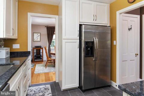 1517 Forest Glen Rd, Silver Spring, MD 20910 photo 15