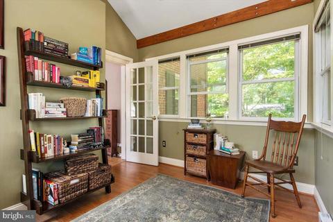 1517 Forest Glen Rd, Silver Spring, MD 20910 photo 12
