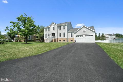 17221 Spates Hill Rd, Poolesville, MD 20837 photo 2