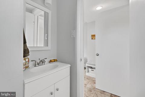 11226 Bybee St, Silver Spring, MD 20902 photo 20