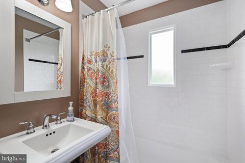 2719 Hardy Ave, Silver Spring, MD 20902 photo 16