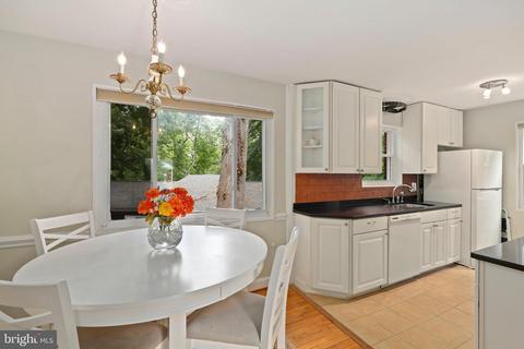 2719 Hardy Ave, Silver Spring, MD 20902 photo 11