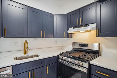 2101 Walsh View Ter #17-103, Silver Spring, MD 20902 photo 5