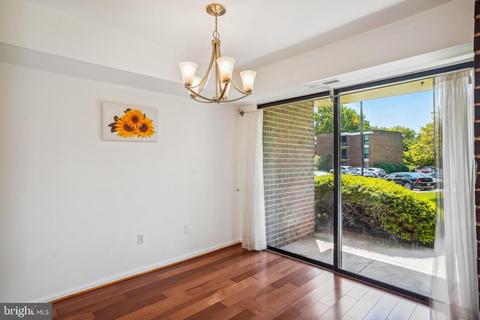 2101 Walsh View Ter #17-103, Silver Spring, MD 20902 photo 13