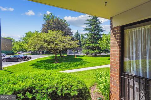 2101 Walsh View Ter #17-103, Silver Spring, MD 20902 photo 2