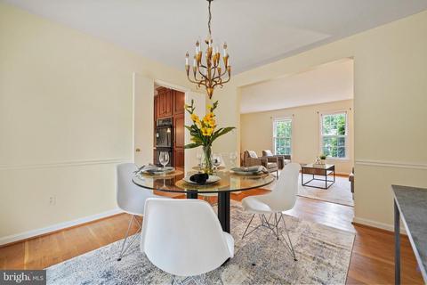 14809 Pebblestone Dr, Silver Spring, MD 20905 photo 10