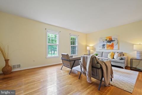 14809 Pebblestone Dr, Silver Spring, MD 20905 photo 8