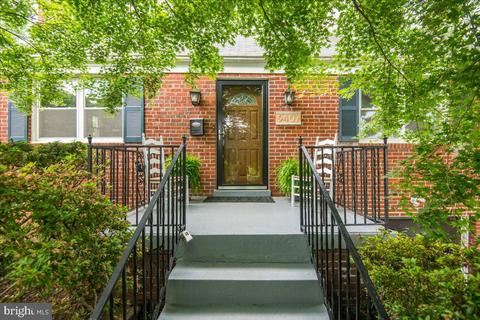 9407 Biltmore Dr, Silver Spring, MD 20901 photo 1