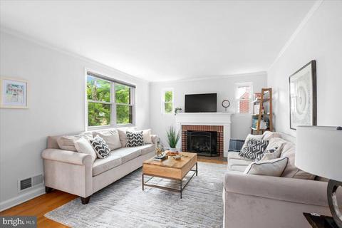9407 Biltmore Dr, Silver Spring, MD 20901 photo 5