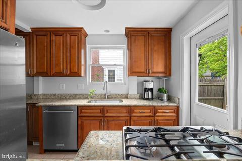 9407 Biltmore Dr, Silver Spring, MD 20901 photo 7