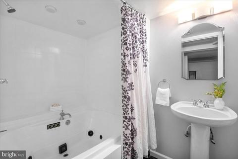 9407 Biltmore Dr, Silver Spring, MD 20901 photo 26