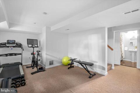 9407 Biltmore Dr, Silver Spring, MD 20901 photo 25
