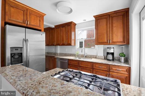 9407 Biltmore Dr, Silver Spring, MD 20901 photo 9