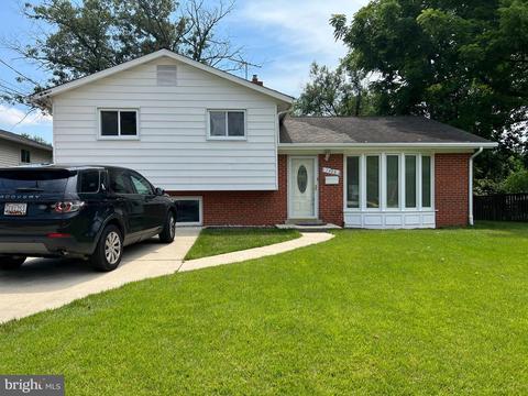 1406 Dennis Ave, Silver Spring, MD 20902 photo 2