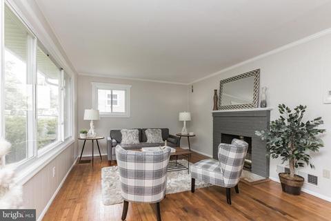 916 Robin Rd, Silver Spring, MD 20901 photo 1