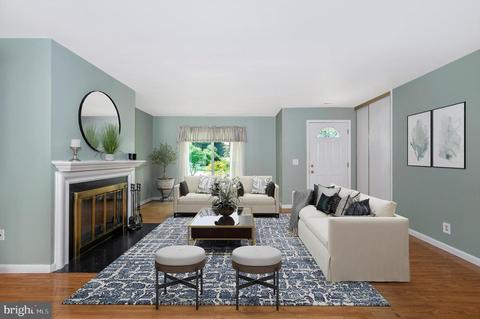 14608 Deerhurst Ter #208-B, Silver Spring, MD 20906 photo 2