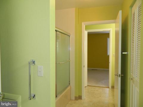 3290 Gleneagles Dr #66-D, Silver Spring, MD 20906 photo 11