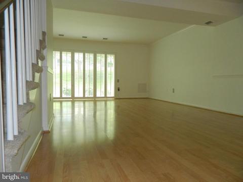 3290 Gleneagles Dr #66-D, Silver Spring, MD 20906 photo 4